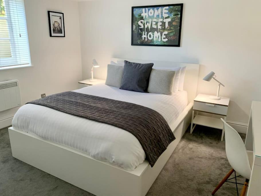 Modern, Period Property With Parking - Located Near Uni, Hospital & Town Centre ريدينج المظهر الخارجي الصورة